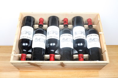 Lot 11 - Twelve bottles of wine