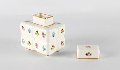 Lot Dr. Christopher Dresser for Minton