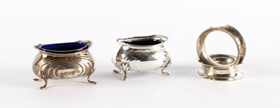 Lot 36 - A Pair of George V Art Nouveau Silver Salts