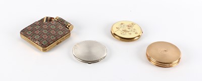 Lot 72 - A George V Art Deco Silver Compact