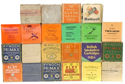 Lot 662 - 12 bore collector cartridges, 570 complete in...