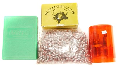 Lot 752 - Approximately 1000 84 and 95 grain lead...
