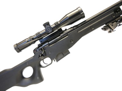 Lot 429 - Accuracy International AE Series 7.62 / 308...