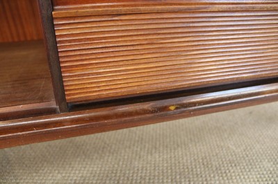 Lot 271 - Richard B. Hornby for Fyne Ladye Furniture Ltd.