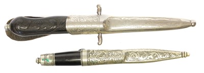 Lot Two Scandinavian / Swedish Puuko knives and...