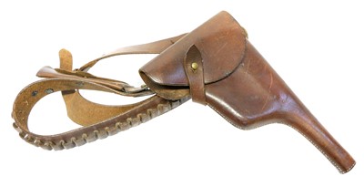 Lot Mauser C96 broomhandle pistol holster and...