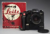 Lot 22 - Leica R3 and motordrive box and lens