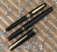Lot 49 - Montblanc diary ball point pen and a 1960's Montblanc fountain pen