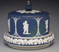 Lot 181 - Blue jasper cheese dish and cover
