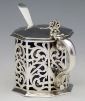 Lot 311 - Silver preserve pot with London mark and Glasgow