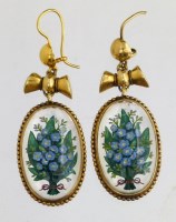 Lot 342 - A pair of late Victorian Essex Crystal earrings