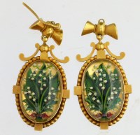 Lot 343 - A pair of late Victorian Essex Crystal earrings