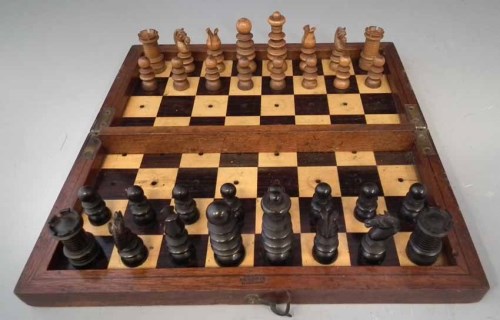 Lot 28 - Lund Fleet chess set.