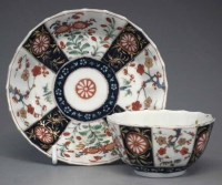 Lot 104 - Worcester tea bowl and saucer circa 1770   with