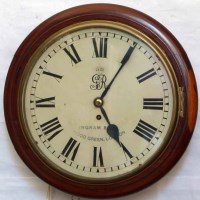 Lot 419 - Circular wall clock.
