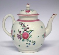 Lot 118 - Liverpool John Pennington lidded teapot circa 1785