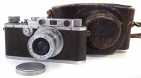Lot 15 - Leica camera with elmar lens.