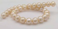 Lot 314 - Freshwater pearl necklace without clasp
