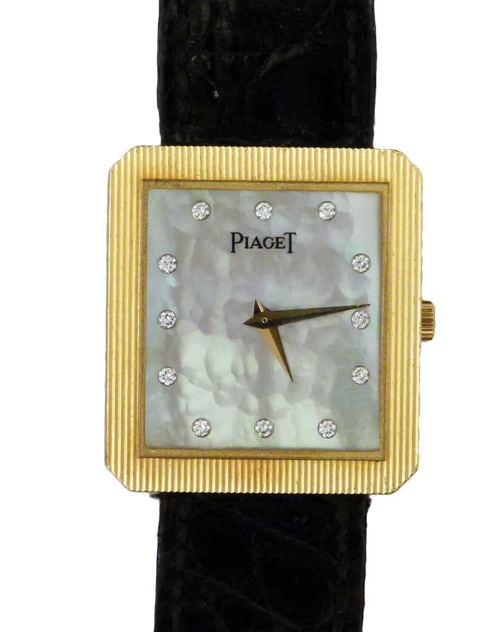 Lot 371 - An 18ct gold Piaget dress watch