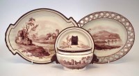 Lot 89 - Pearlware lidded small tureen and stand, an oval