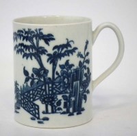 Lot 179 - Worcester mug circa 1770, printed with The
