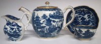 Lot 106 - Caughley teapot, creamjug and an teabowl and