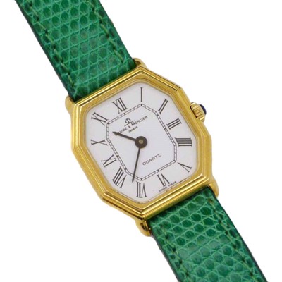 Lot 380 - An 18ct gold Baume & Mercier quartz watch