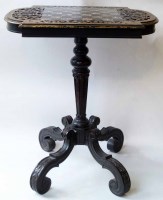 Lot 525 - Chinoiserie games table, 19th century.