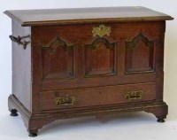 Lot 570 - Welsh coffer Bach 18th century.