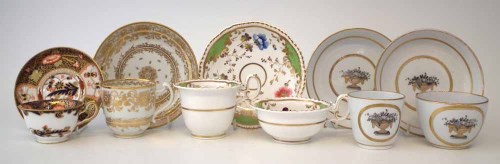Lot 108 - Factory 2 tea cup, coffee cup and saucers, flight