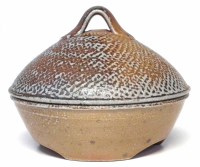 Lot 190 - Phil Rogers (b.1951) lidded bowl, impressed