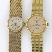 Lot 250 - Longines 375 gold quartz bracelet watch: an