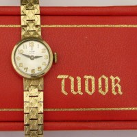 Lot 256 - Tudor 9ct lady's bracelet watch, boxed.