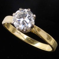 Lot 321 - Diamond solitaire ring 18ct gold shank. diamond