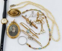 Lot 344 - Mixed group of jewellery.
