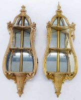 Lot 719 - Pair of early 19th century corner wall brackets