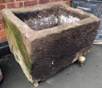 Lot 800 - Stone trough 90 x 76 x 65cm.