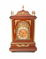 Lot 459 - An Edwardian mahogany bracket clock.