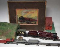Lot 122 - Hornby 'O' gauge train set with tunnel, three