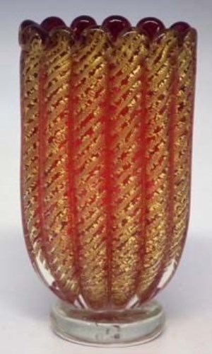 Lot 139 - Glass vase attributed to Toso.