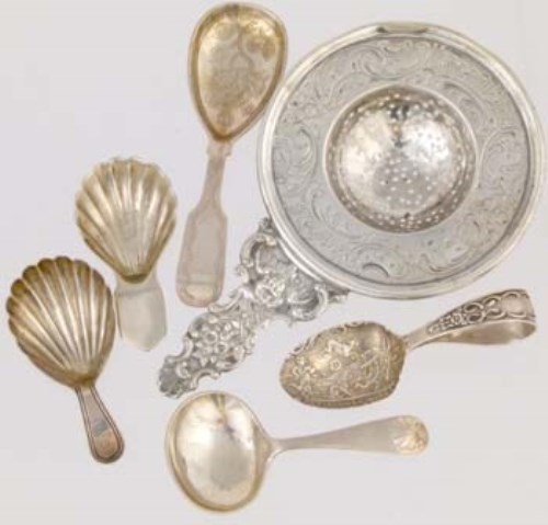 Lot 346 - Three silver caddy spoons, two plated caddy