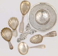 Lot 346 - Three silver caddy spoons, two plated caddy