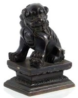 Lot 484 - Bronze shishi