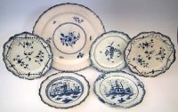 Lot 201 - Five Pearlware plates and a charger circa 1800