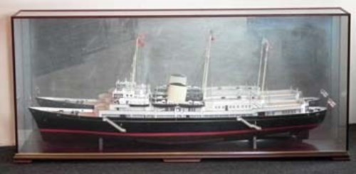 Lot 25 - Model of H.M. Royal Yacht Britannia