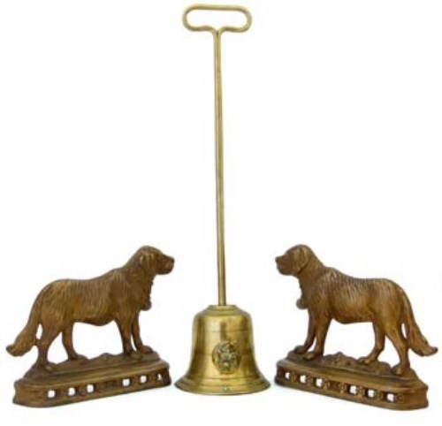 Lot 37 - 19th century doorstop and a pair of dog