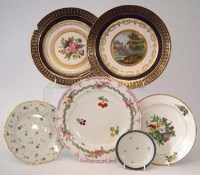 Lot 196 - Continental porcelain plates  to include two