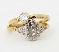 Lot 347 - 18ct gold single stone diamond ring in a collet