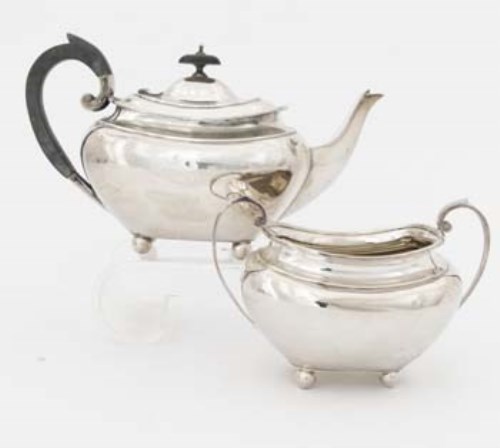 Lot 188 - Silver teapot and sugar basin (2).