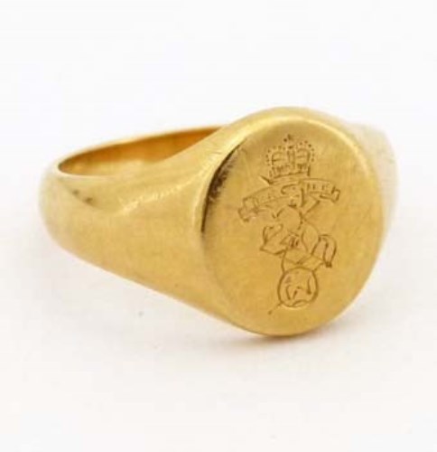 Lot 240 - 18ct gold signet ring.